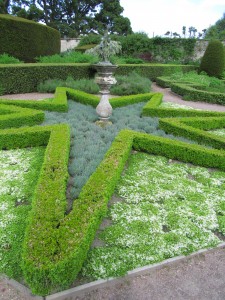 Walled Garden, Cawdor Castle Gardens: parterre Walled Garden, Cawdor Castle Gardens: parterre